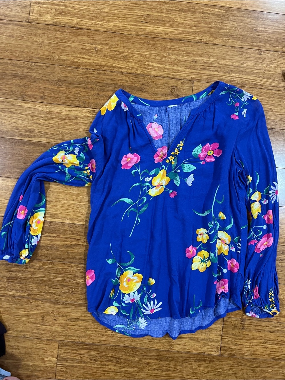 Blue Floral V-Neck Long-Sleeve Women's Blouse